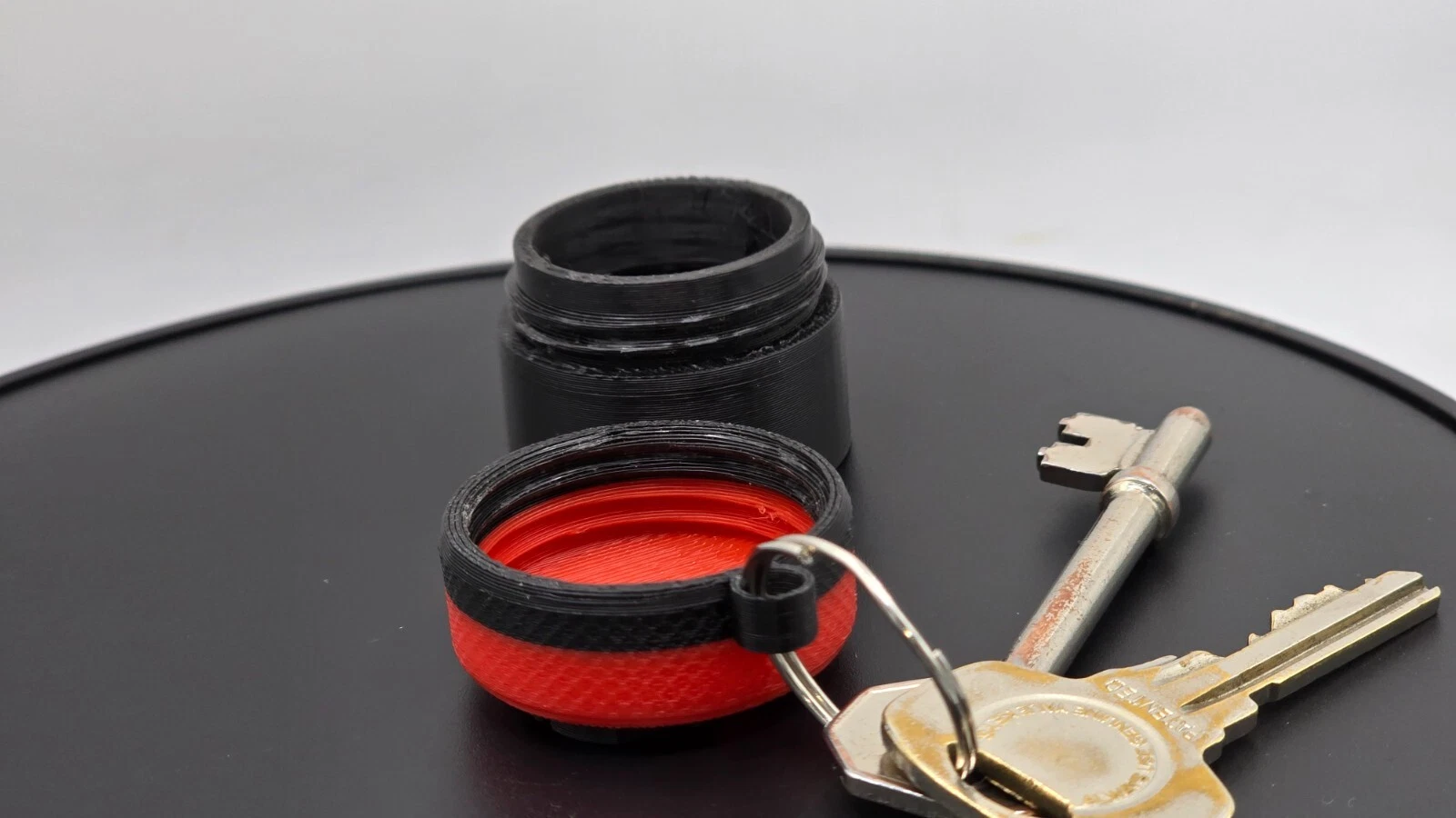 2x Airtight Mini Keyring Storage Container – Skull Accent, Odour Proof Container - Image 10
