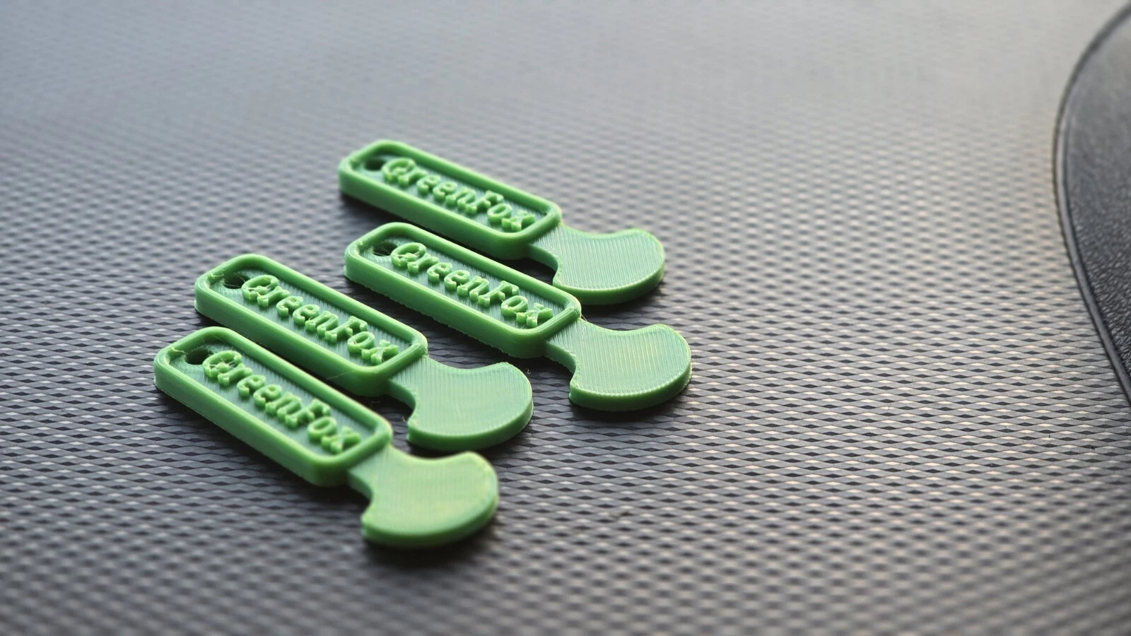 4x Removable Trolley Coin Keyring Supermarket £1 Pound Shopping Cart Token GREEN