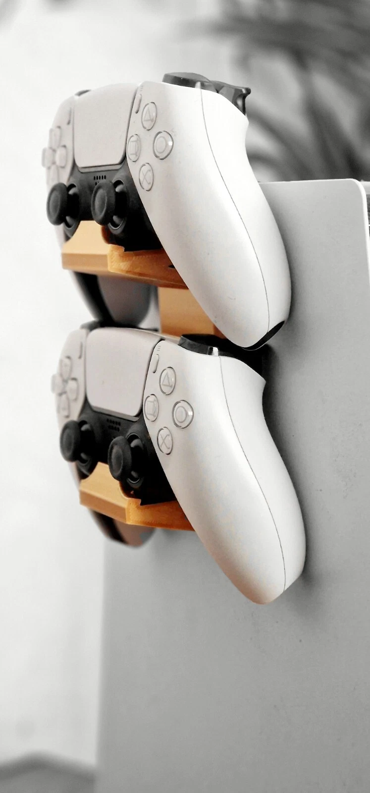 PS5 controller holder/bracket for two controllers - multicolour choice